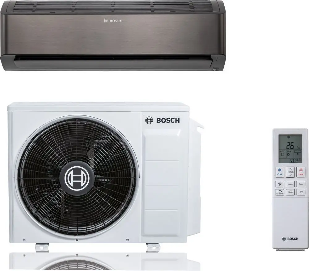 Bosch Split-Klimagerät bestehend aus einer Inneneinheit in dunkler Ausführung, einer Außeneinheit mit großem Ventilator und einer Fernbedienung.